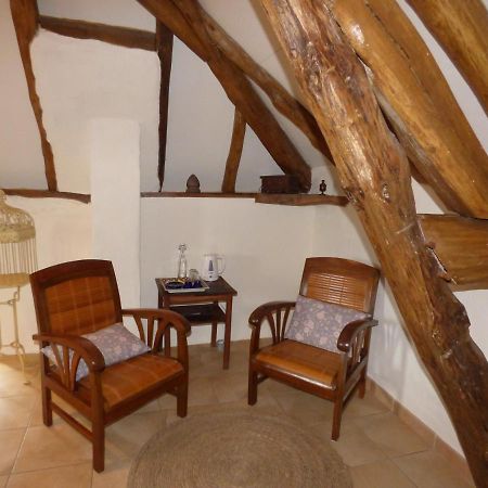Britavit Bed & Breakfast Saint-Avit-Sénieur Exterior photo