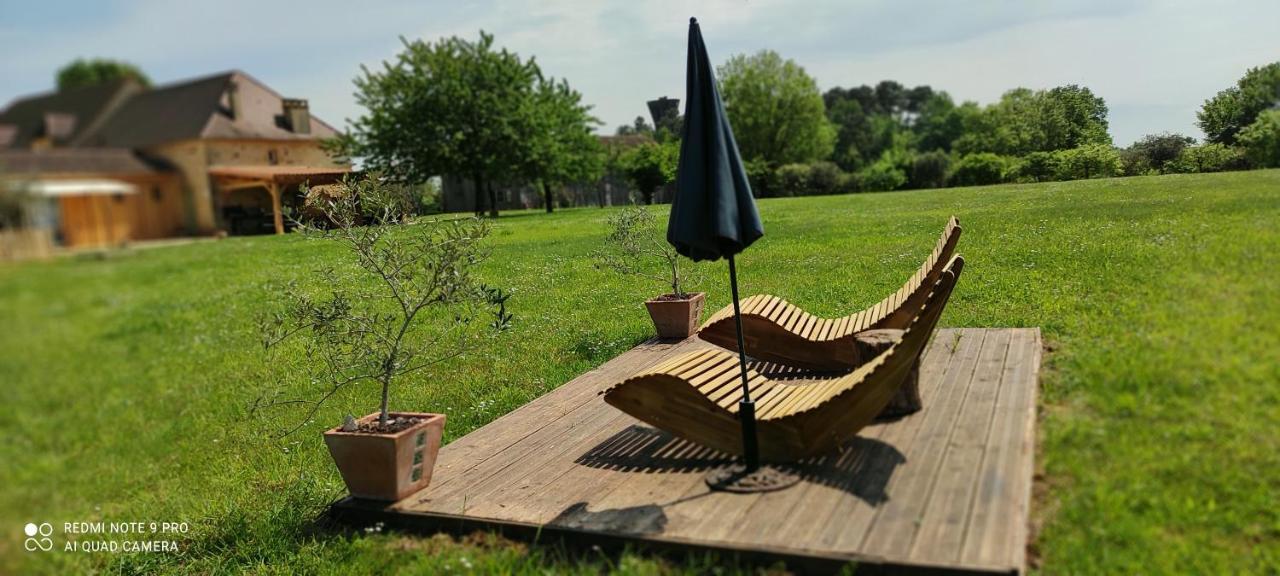 Britavit Bed & Breakfast Saint-Avit-Sénieur Exterior photo